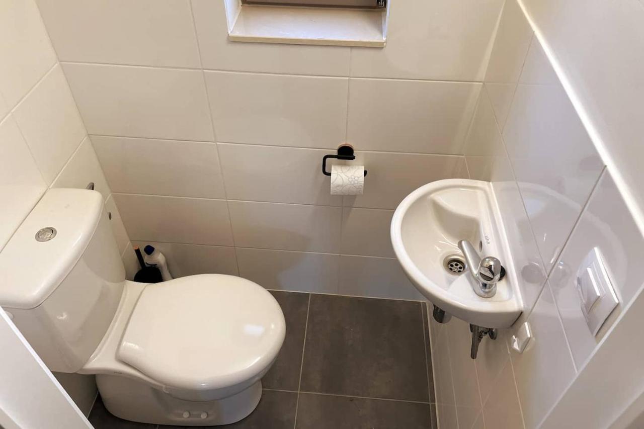 Gezellig vakantiehuisje -4p- met tuin en parking Koksijde Buitenkant foto